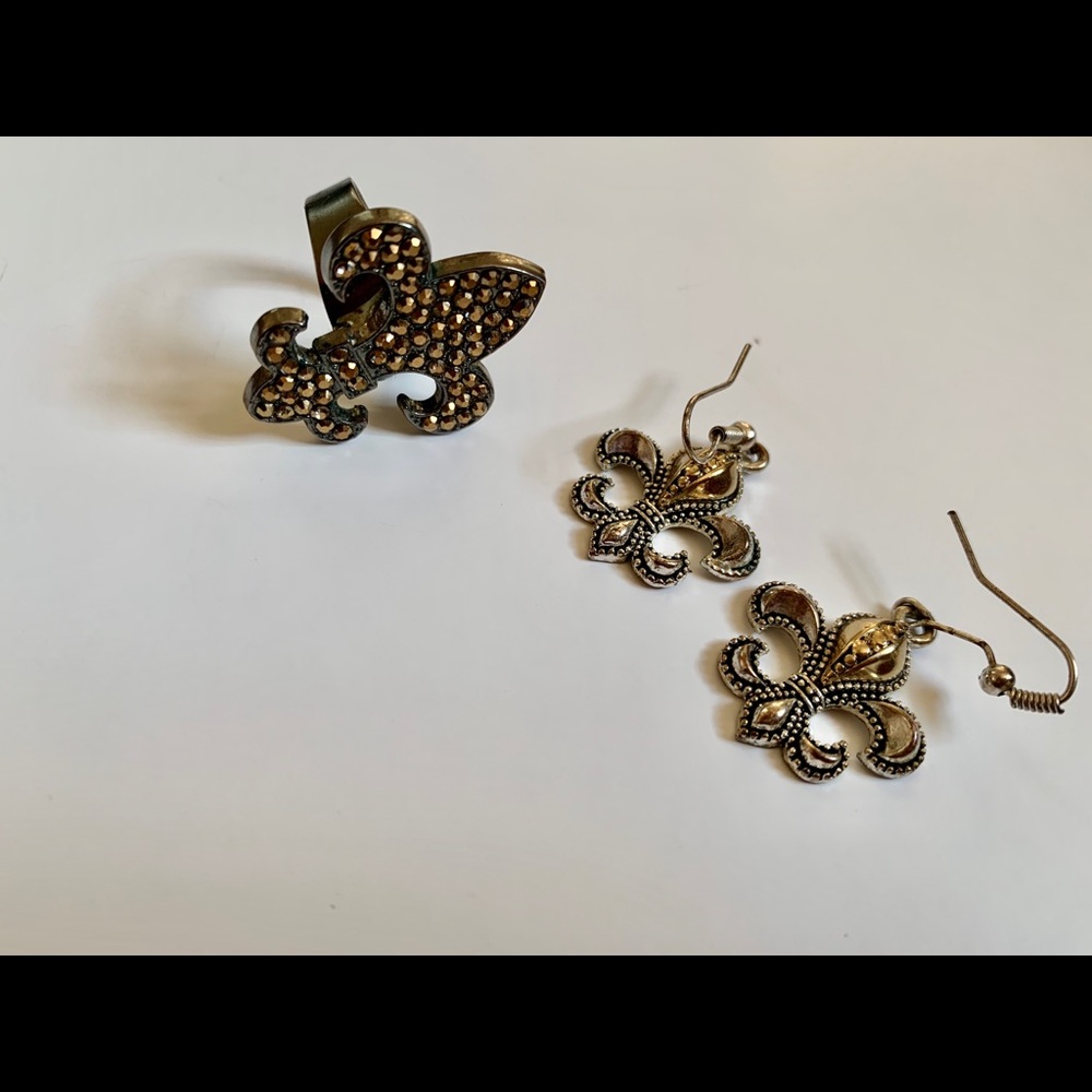 Fleur-de-lis  Earring and Ring Set